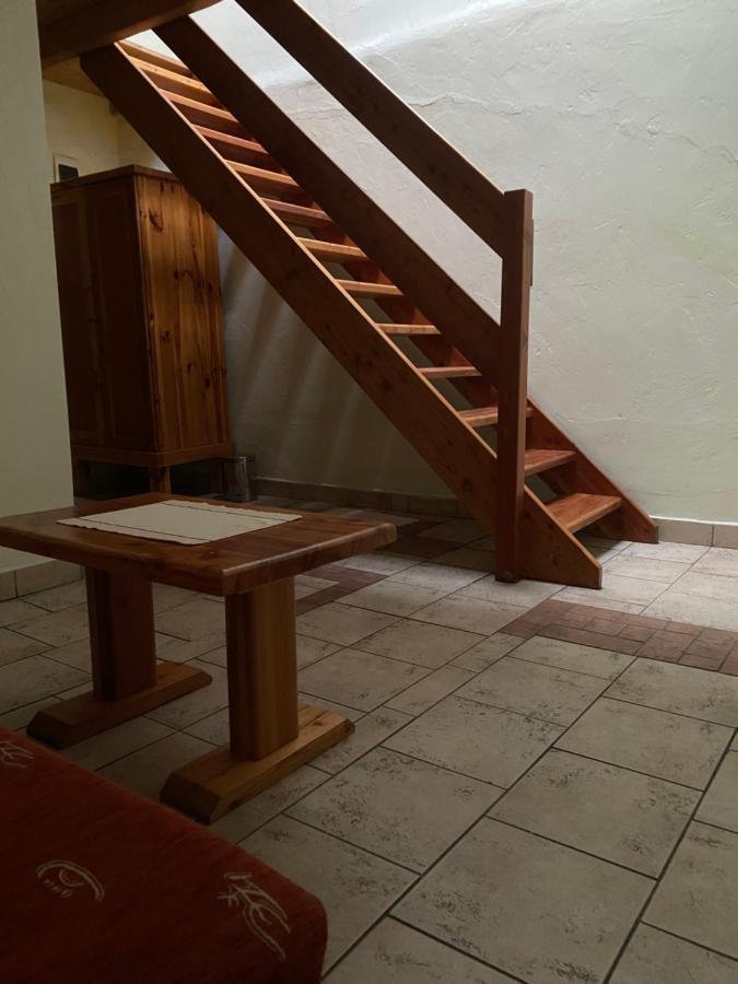 Hostel Caferazy Poprad Luaran gambar